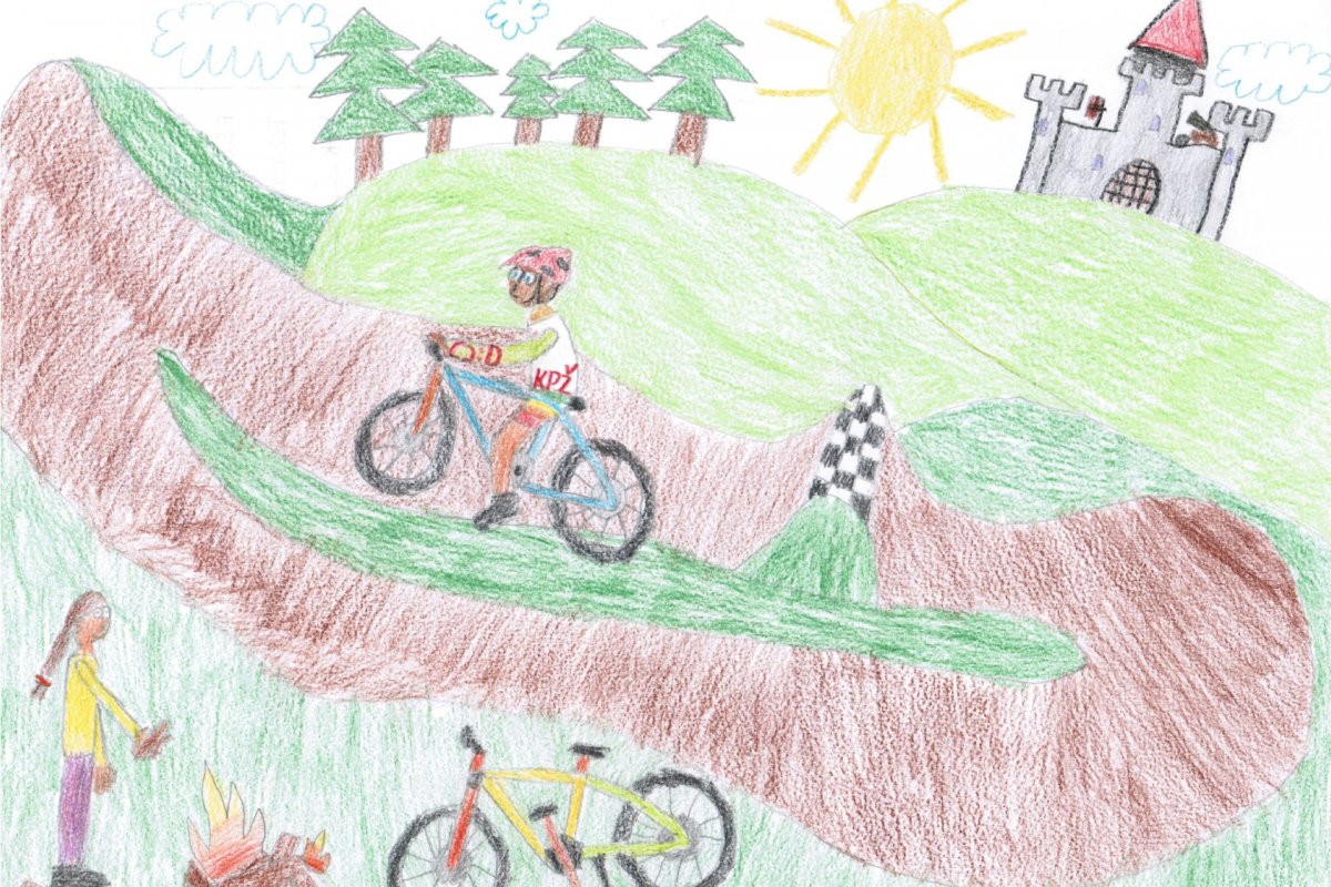 Pětice vítězů dětské soutěže KPŽ v kreslení na téma „S rodinou na cyklovýletě“